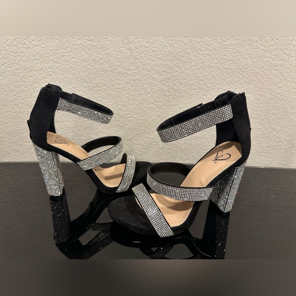 Windsor Rhinestone Heels. NWOT
